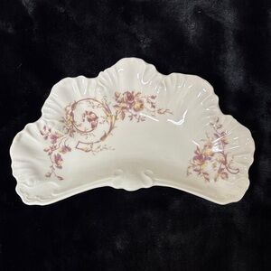 Elegant Floral Porcelain Dish